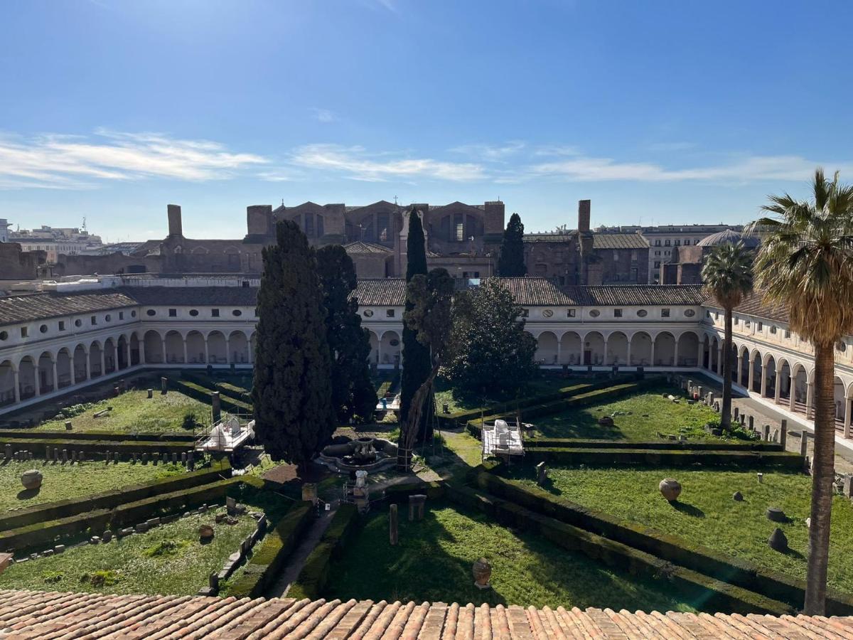 Camera X2 Con Splendida Vista Sulle Terme Di Diocleziano E Sul Chiostro Di Michelangelo روما المظهر الخارجي الصورة